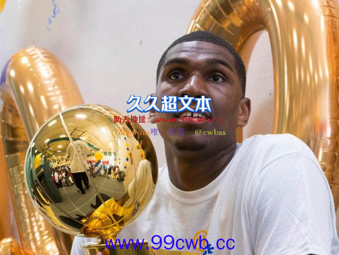 小杜兰特伤后变成勇士蓝领……曾被骂不配打NBA，如今他和库里一样重要