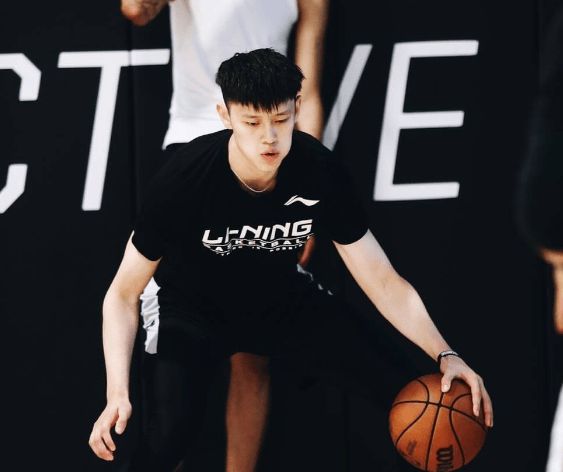 遗憾！曾凡博落选NBA，压力太大选秀前一晚失眠插图1
