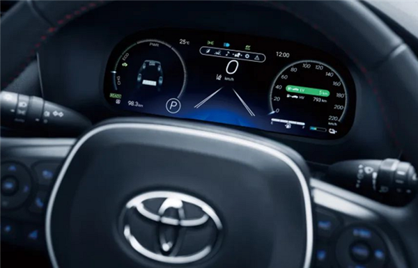 百公里耗油1.1升 2022款丰田RAV4荣放双擎E+上市：24.88万起