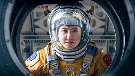 《独行月球》粉丝20刷电影 沈腾：请理性消费