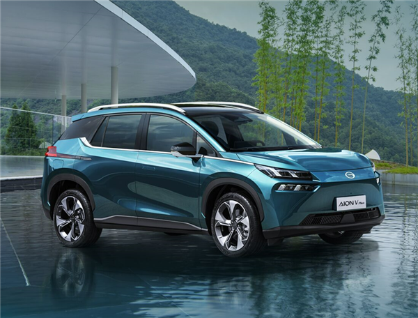 20万级唯一智能纯电7座SUV 新款广汽埃安V PLUS上市：18.98万起