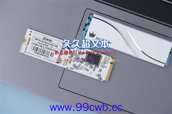 疾速5000MB/s！影驰HOF PRO 30 SSD开箱图赏