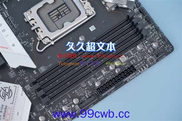 经典黑白配！微星MPG Z790 EDGE WIFI DDR4图赏