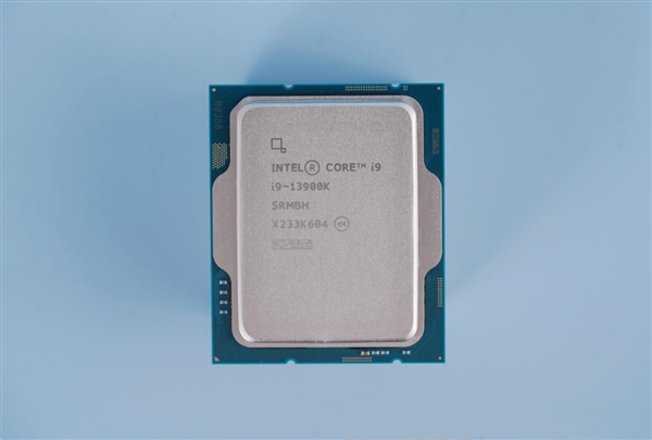 十三香来了！Intel酷睿i5-13600K、i9-13900K图赏