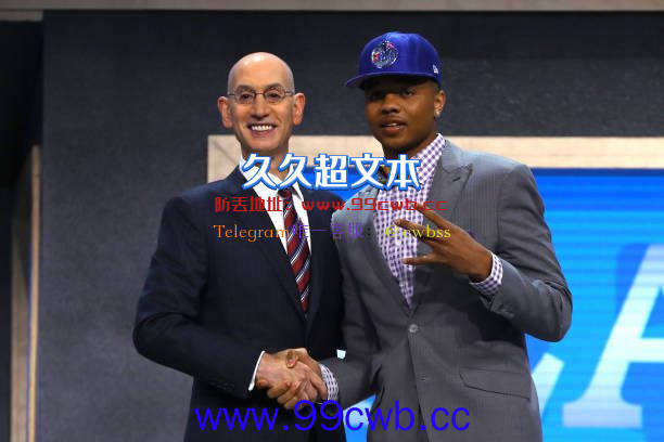 NBA版爽文！他20岁几乎退役，被天之骄子挤走，如今两人命运反转插图1