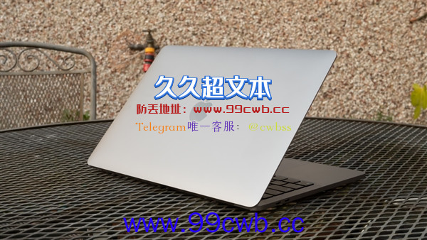 全新MacBook要用OLED屏！如果不烧屏还是挺香的