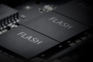 真正写不死的闪存 国产SLC容量突破8Gb：可惜买不到