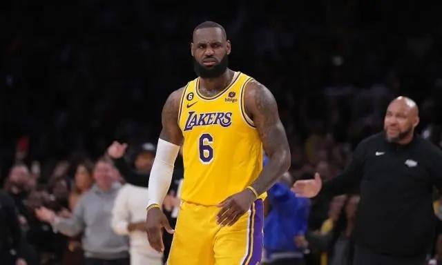 NBA午报｜美媒列联盟最出色5人 库里和普尔训练 欧文晒照插图9