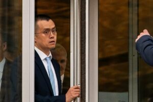 前首席执行官因黑钱被判入狱